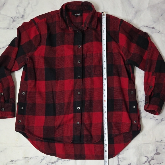 Madewell Plaid Red and Black Flannel Side-Button Oversized Ex-Boyfriend Shirt - Picture 4 of 7